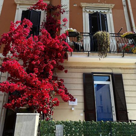 Mariviva Guest House Terracina Exterior foto